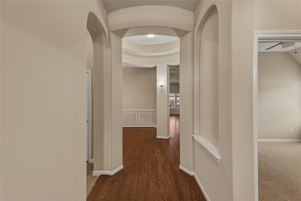 10906 Angel Lake Drive - Photo 2