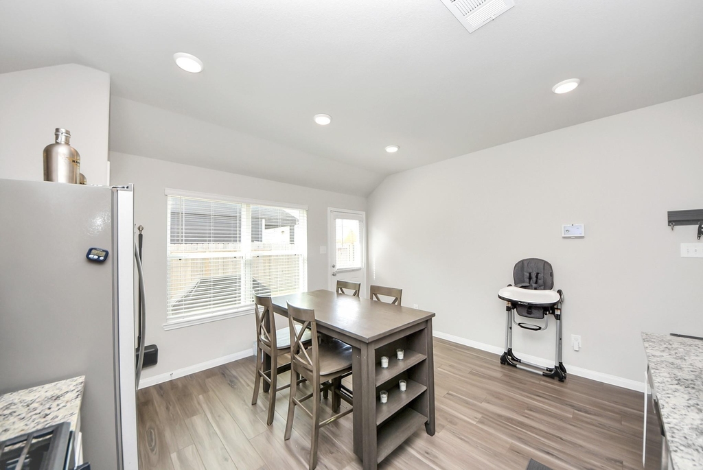 3702 Cub Drive - Photo 12