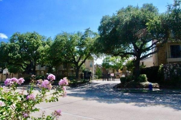 3600 Jeanetta Street - Photo 0