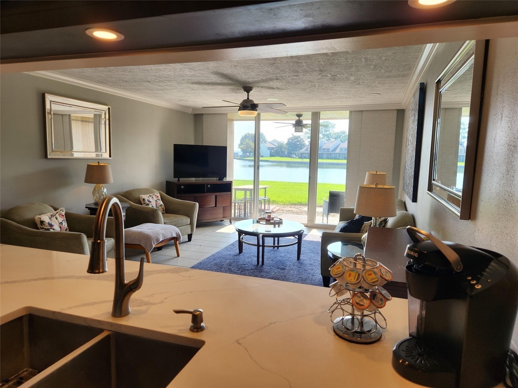 12600 Melville Drive - Photo 5