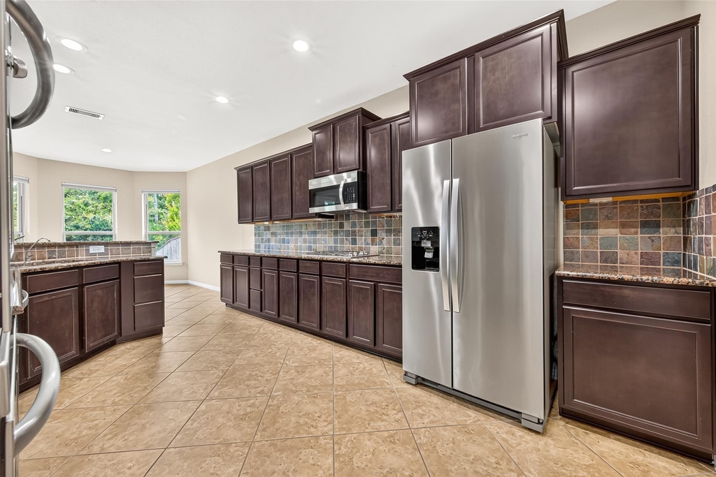 51 S Greenprint Circle - Photo 18