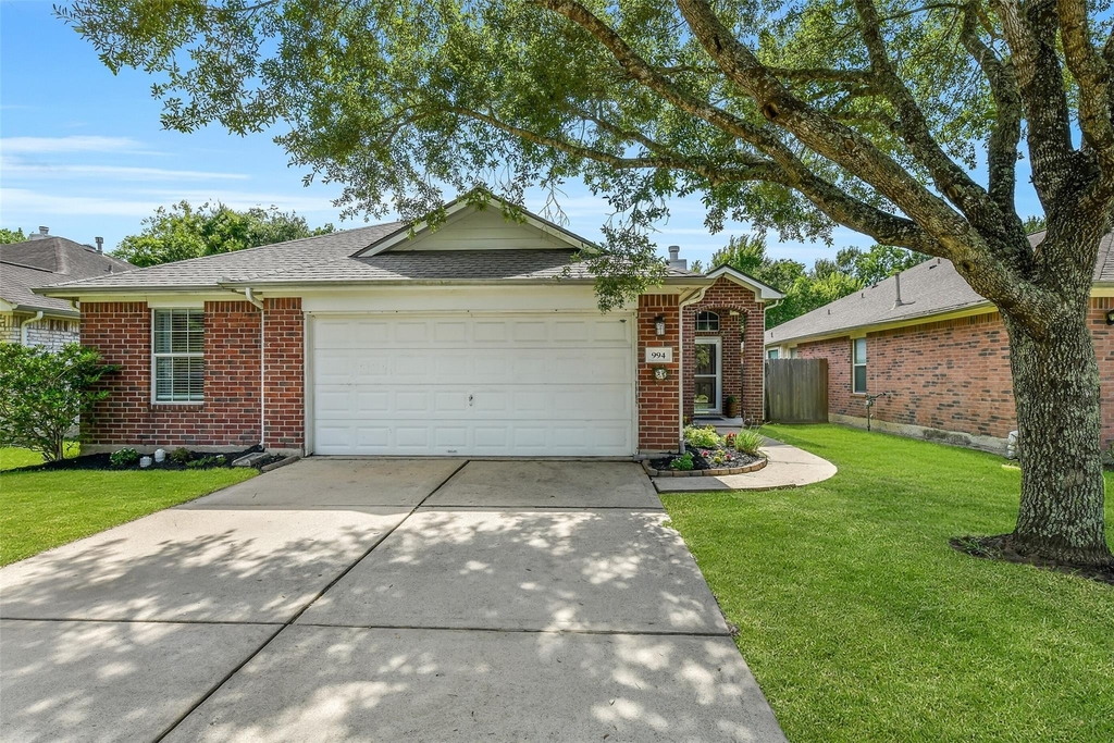 994 Jefferson Street - Photo 1