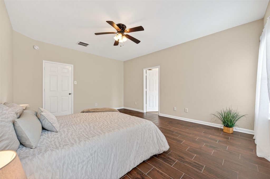 10427 Lyndon Meadows Drive - Photo 14