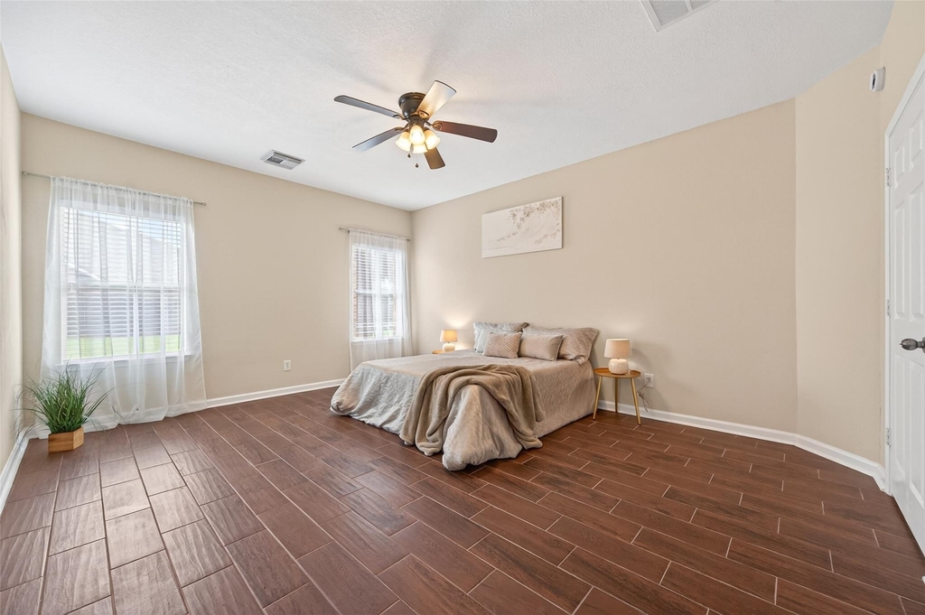 10427 Lyndon Meadows Drive - Photo 12
