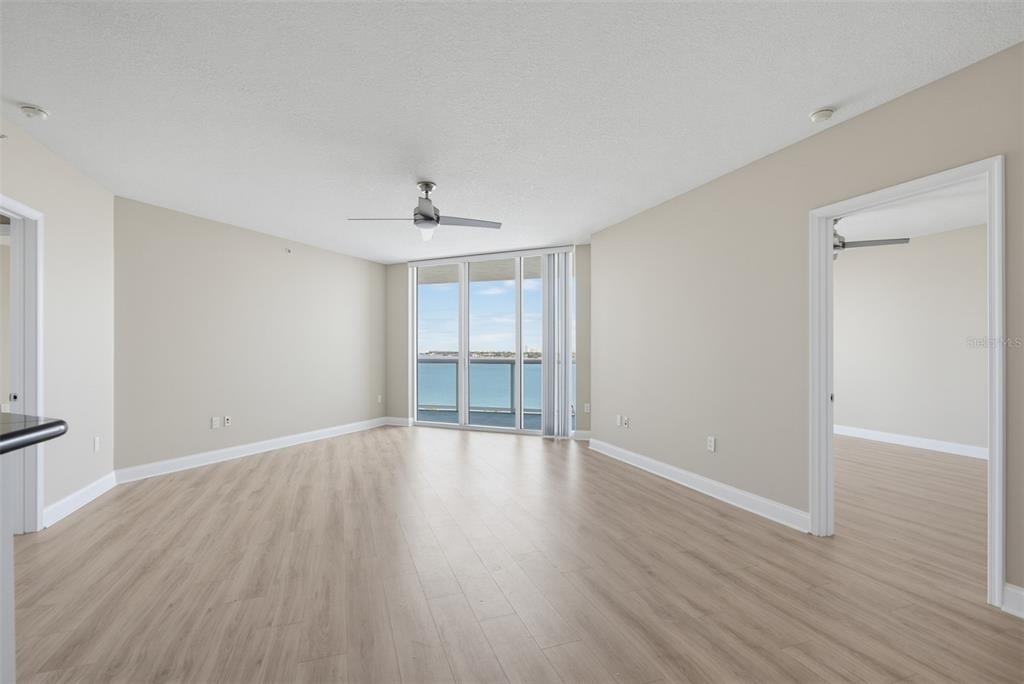 241 Riverside Drive - Photo 3
