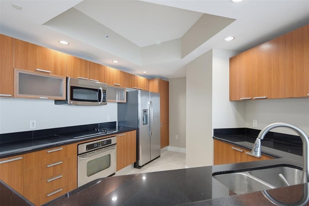 241 Riverside Drive - Photo 10