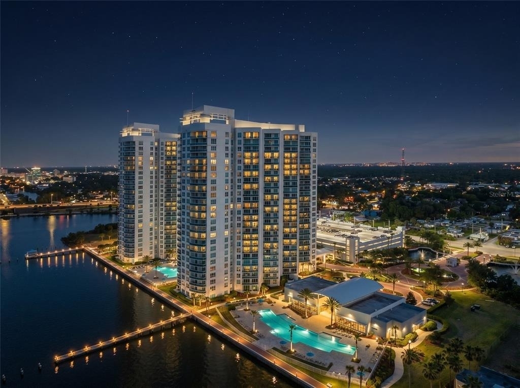 241 Riverside Drive - Photo 58
