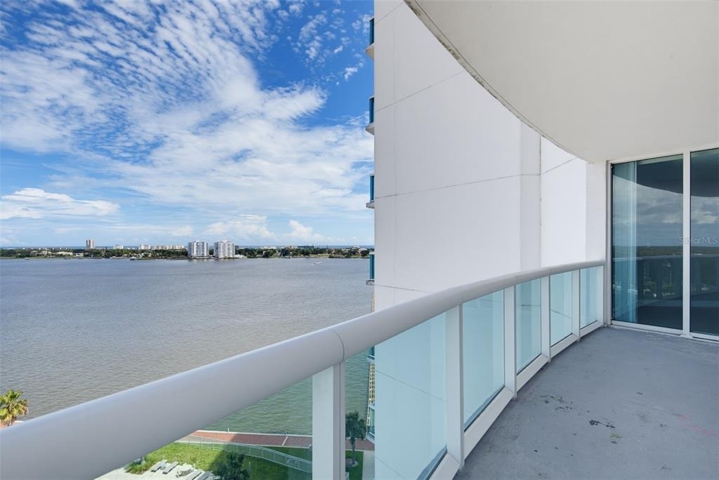 241 Riverside Drive - Photo 29
