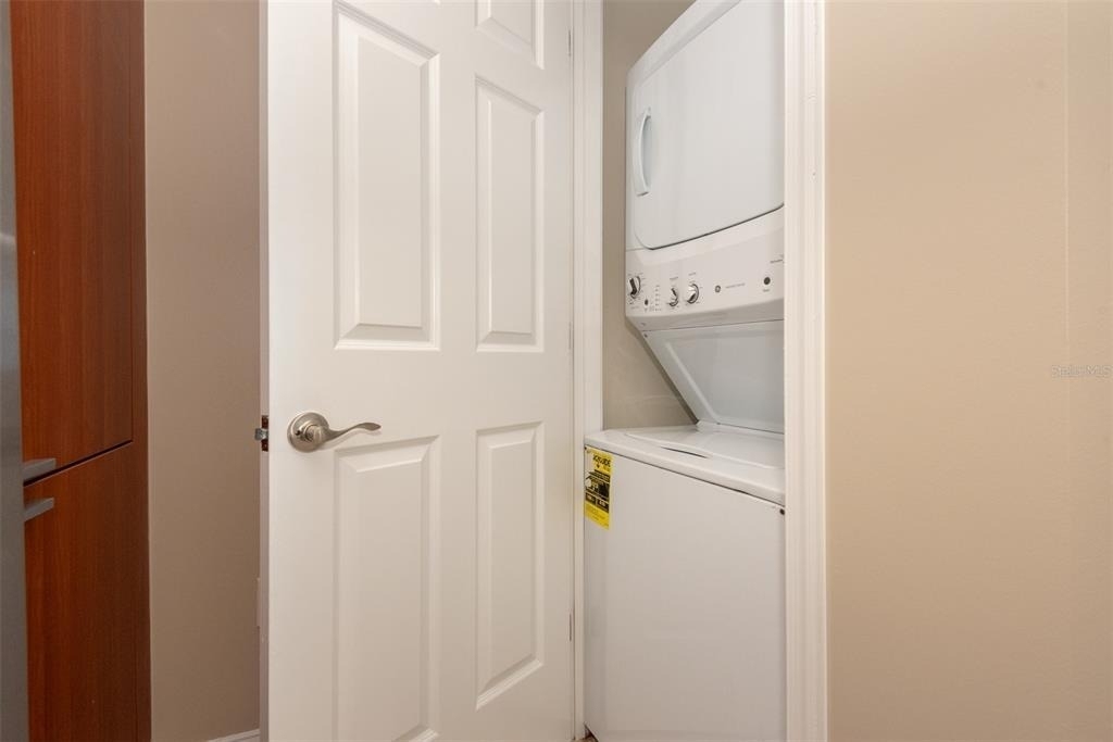 241 Riverside Drive - Photo 32
