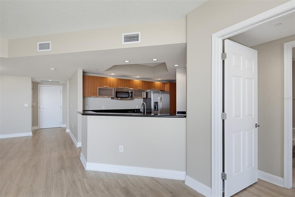 241 Riverside Drive - Photo 11