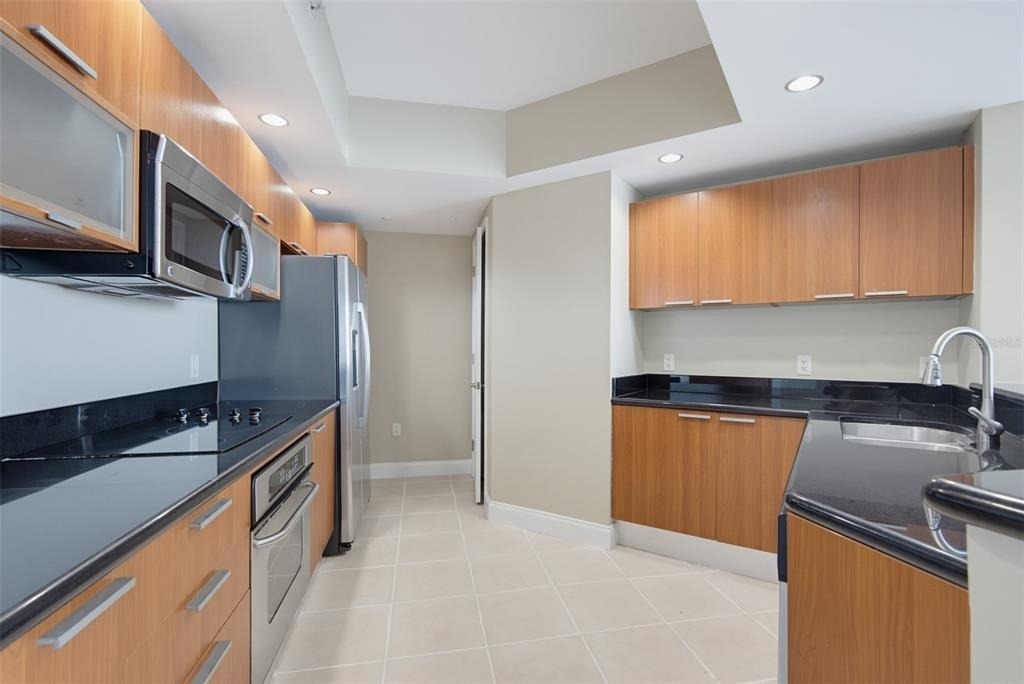 241 Riverside Drive - Photo 9