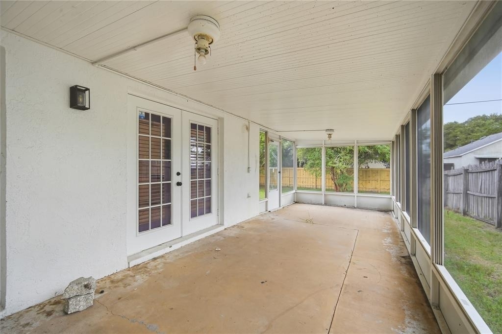 24724 Silversmith Drive - Photo 19