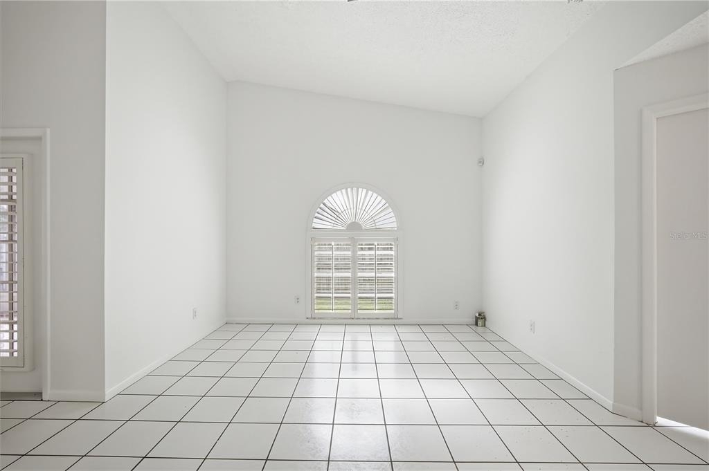 24724 Silversmith Drive - Photo 9