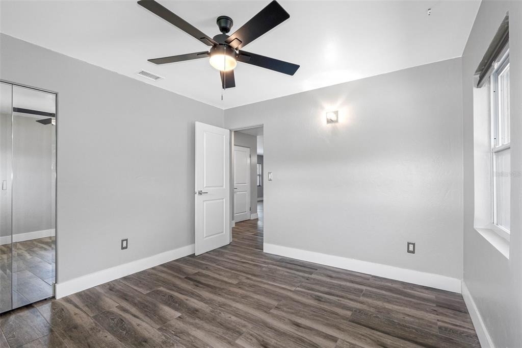 439 Capri Way Ne - Photo 21