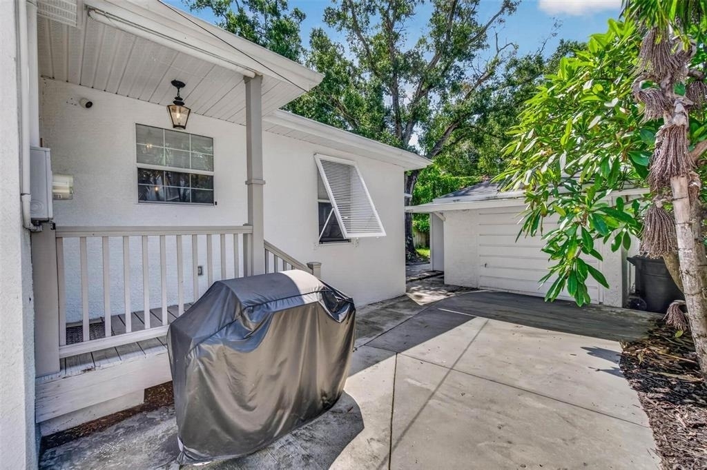 2710 16th Avenue N - Photo 21