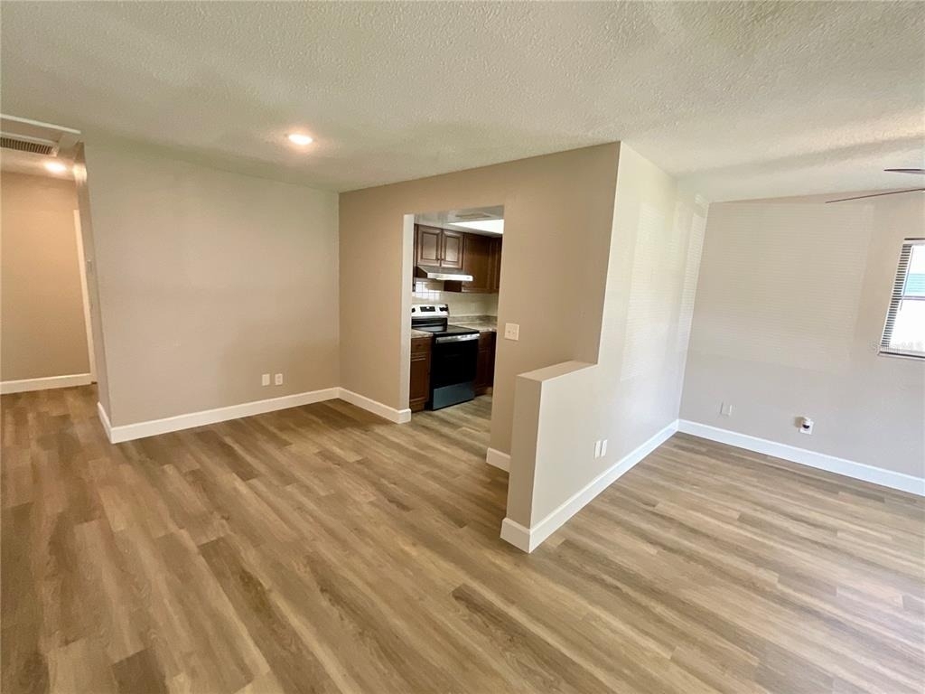 4041 53rd Avenue N - Photo 5