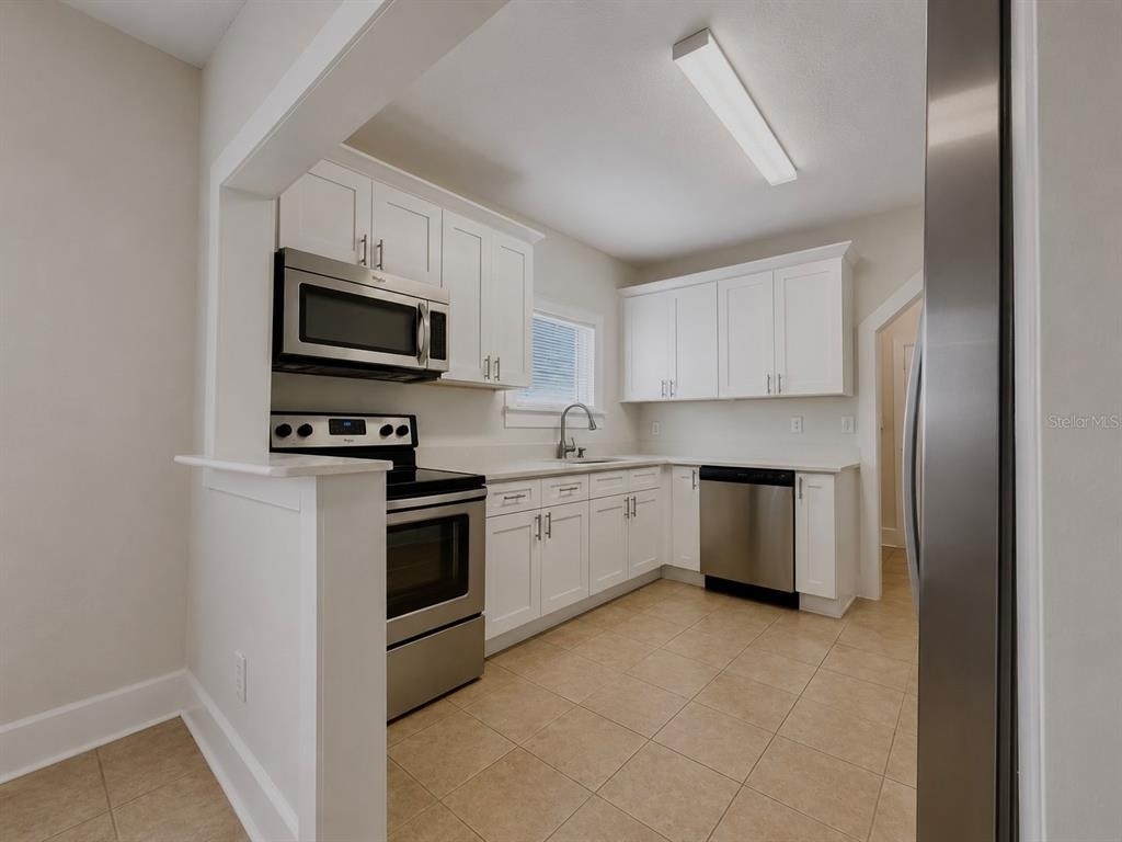 103 W Emma Street - Photo 3