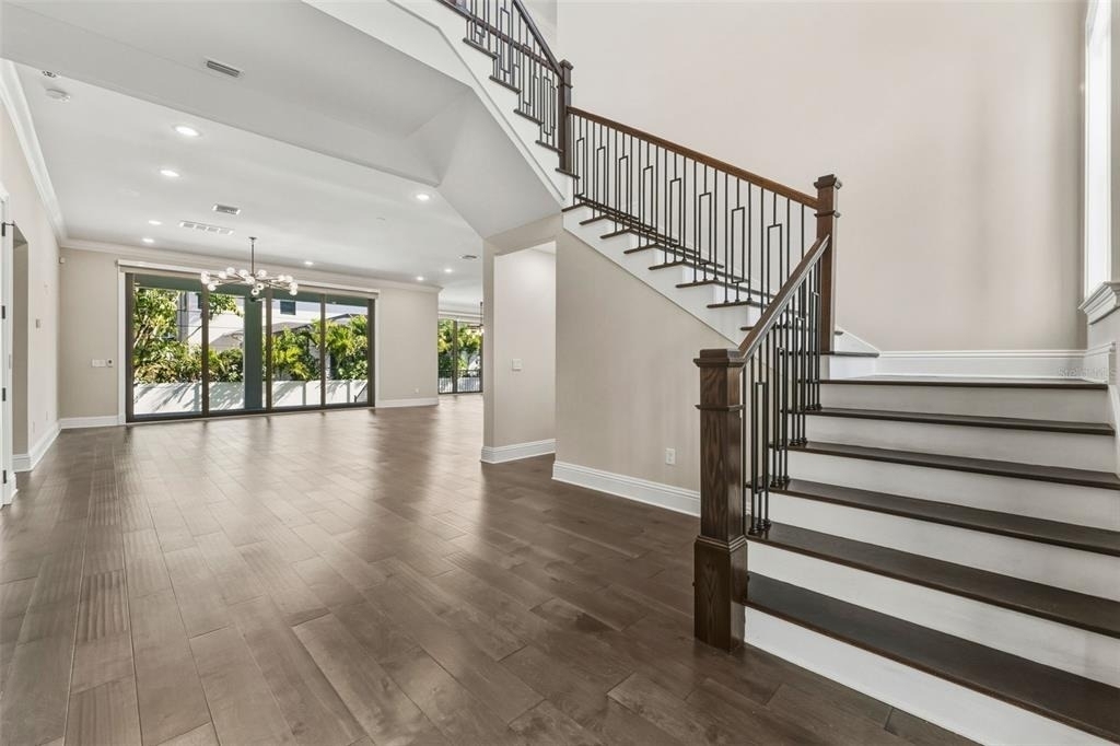 481 W Davis Boulevard - Photo 3