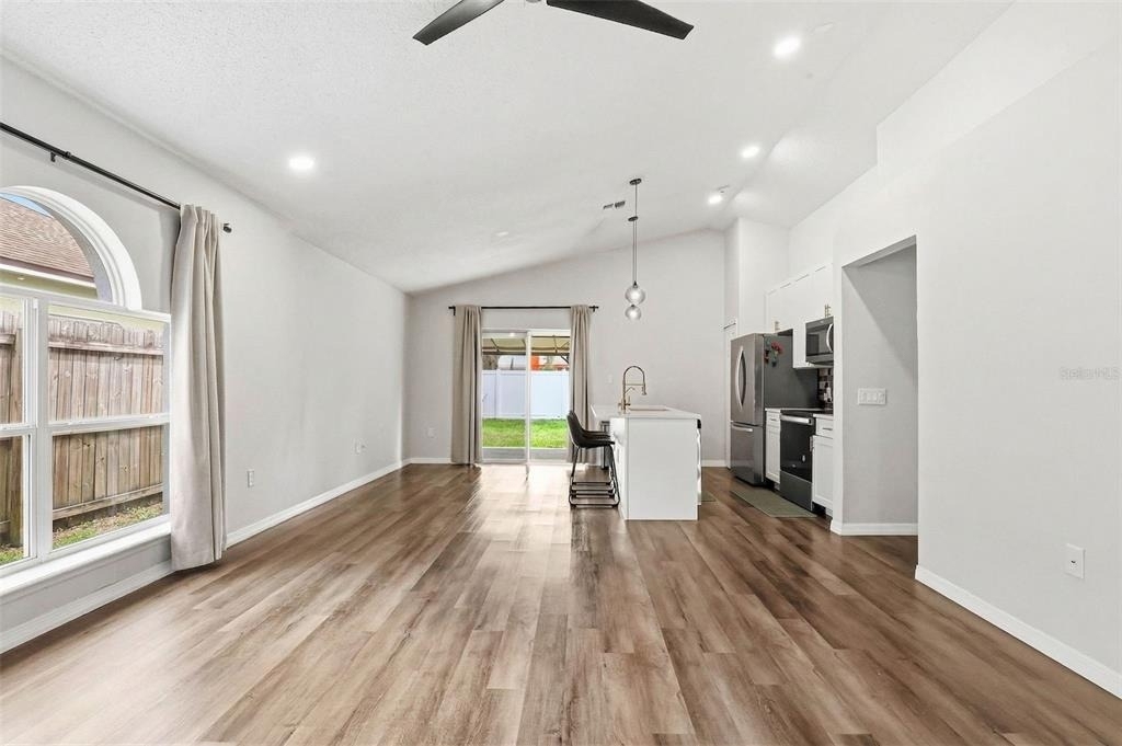 5916 Lake Front Drive - Photo 7