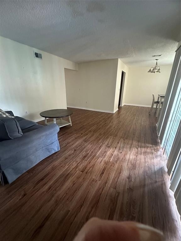 4007 Versailles Drive - Photo 5