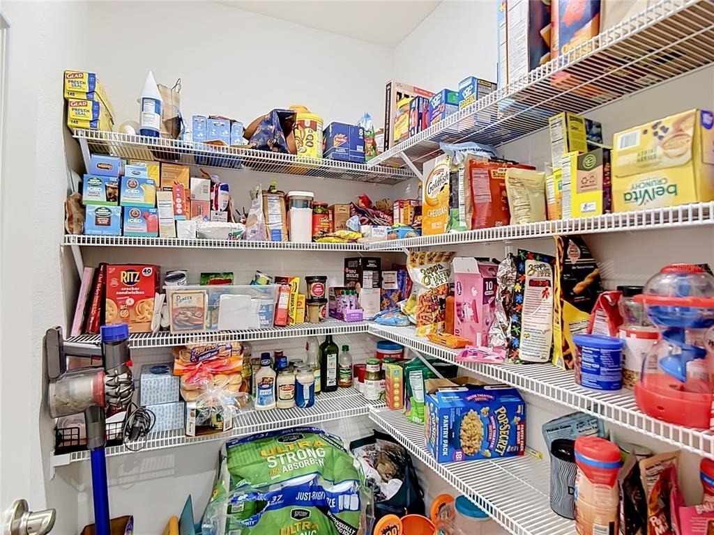 609 Ambleside Drive - Photo 32