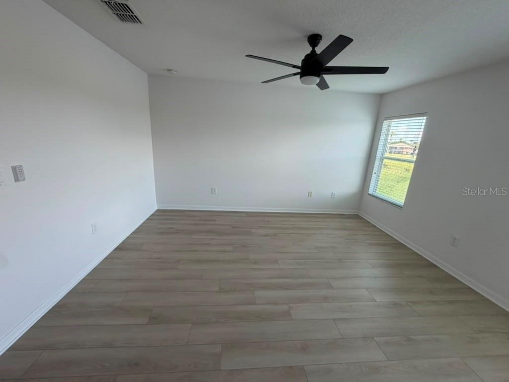 1221 Priory Circle - Photo 28