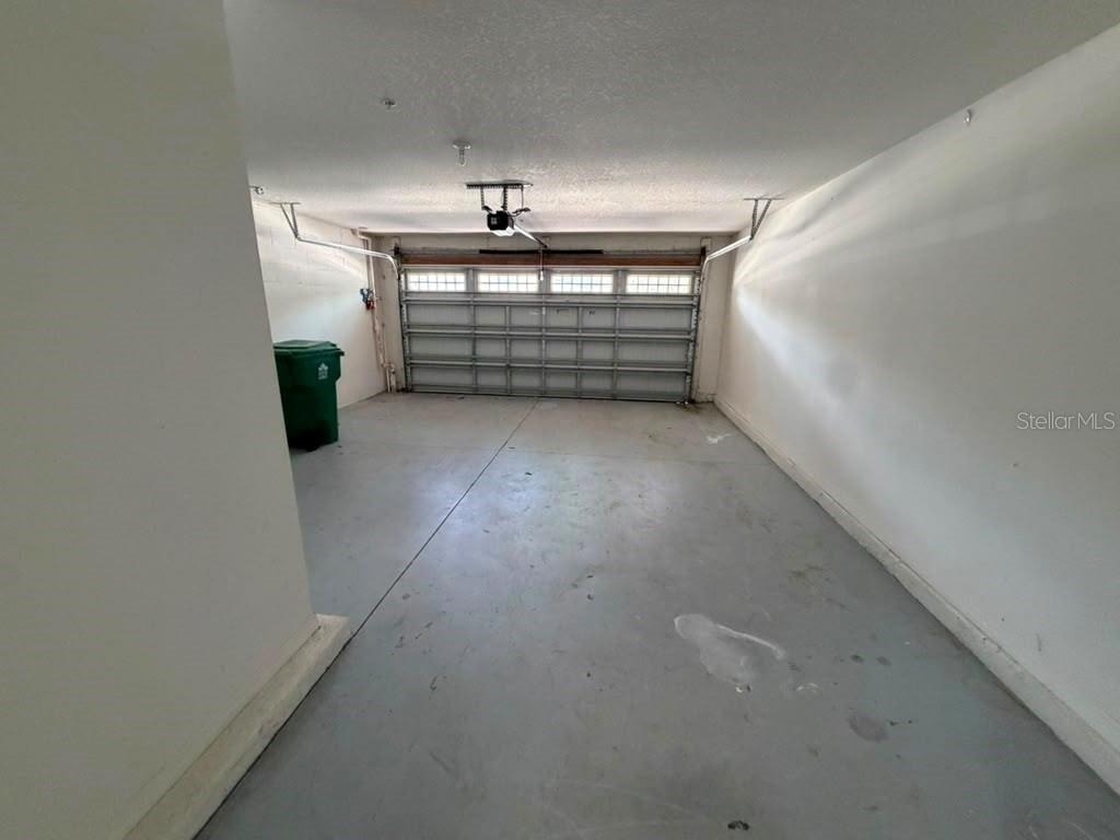 1221 Priory Circle - Photo 35