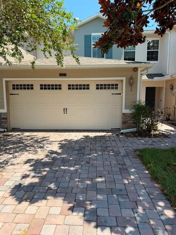 1221 Priory Circle - Photo 40