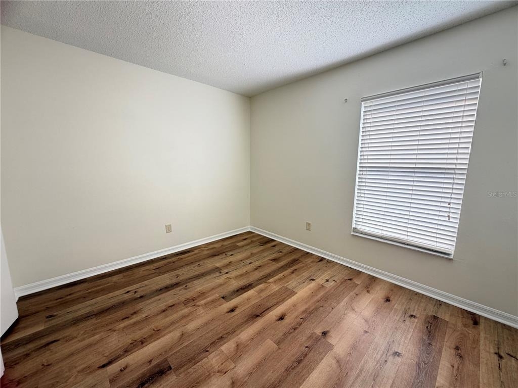 2418 Harbor Town - Photo 16