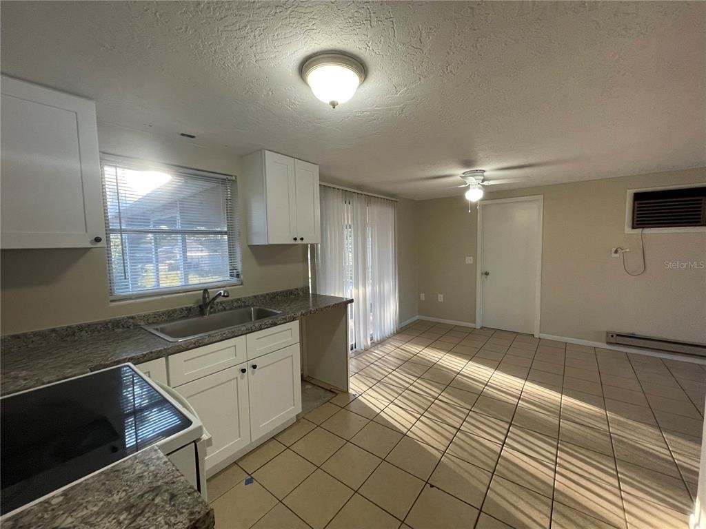 8 Rose Avenue - Photo 4