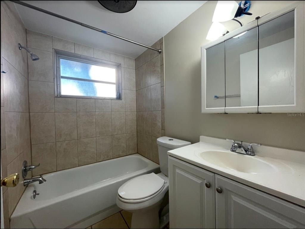 8 Rose Avenue - Photo 14