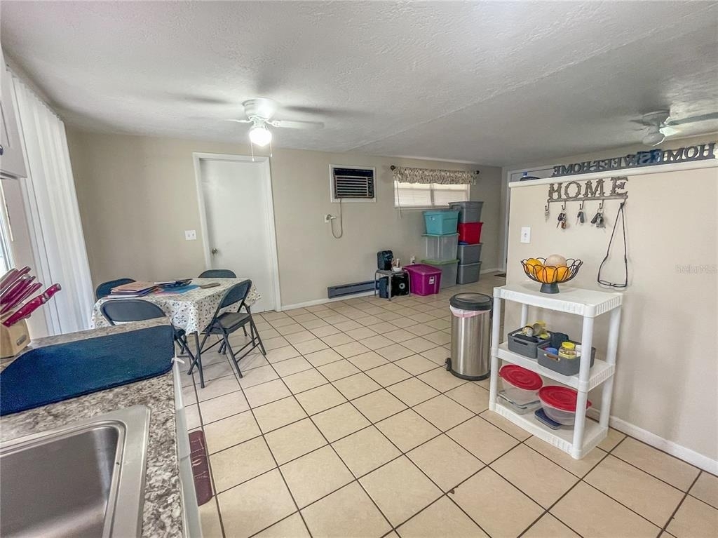 8 Rose Avenue - Photo 12
