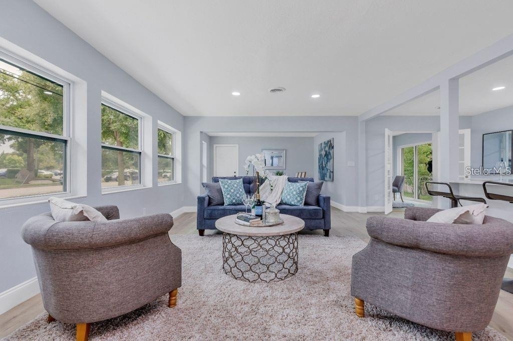 101 S Lakemont Avenue - Photo 2