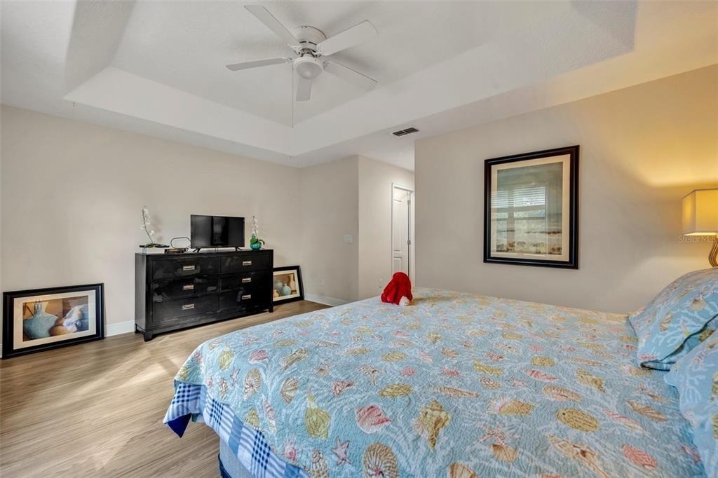 8177 Roseville Boulevard - Photo 16