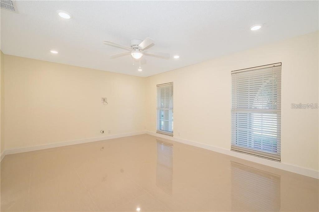 6195 Valerian Boulevard - Photo 9