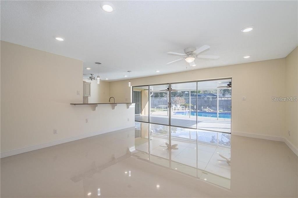 6195 Valerian Boulevard - Photo 10