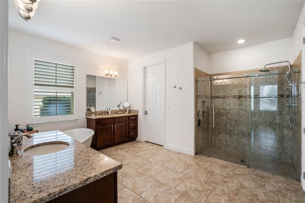 6020 Marleon Drive - Photo 6