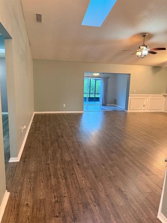 104 Brewster Lane - Photo 3