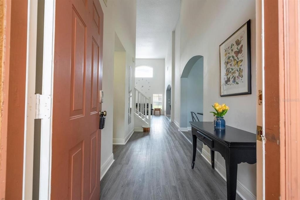 254 Cordova Avenue - Photo 3