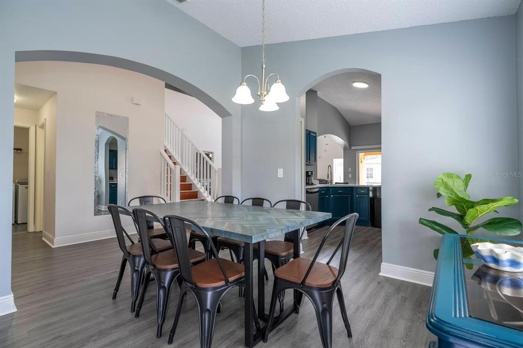 254 Cordova Avenue - Photo 14