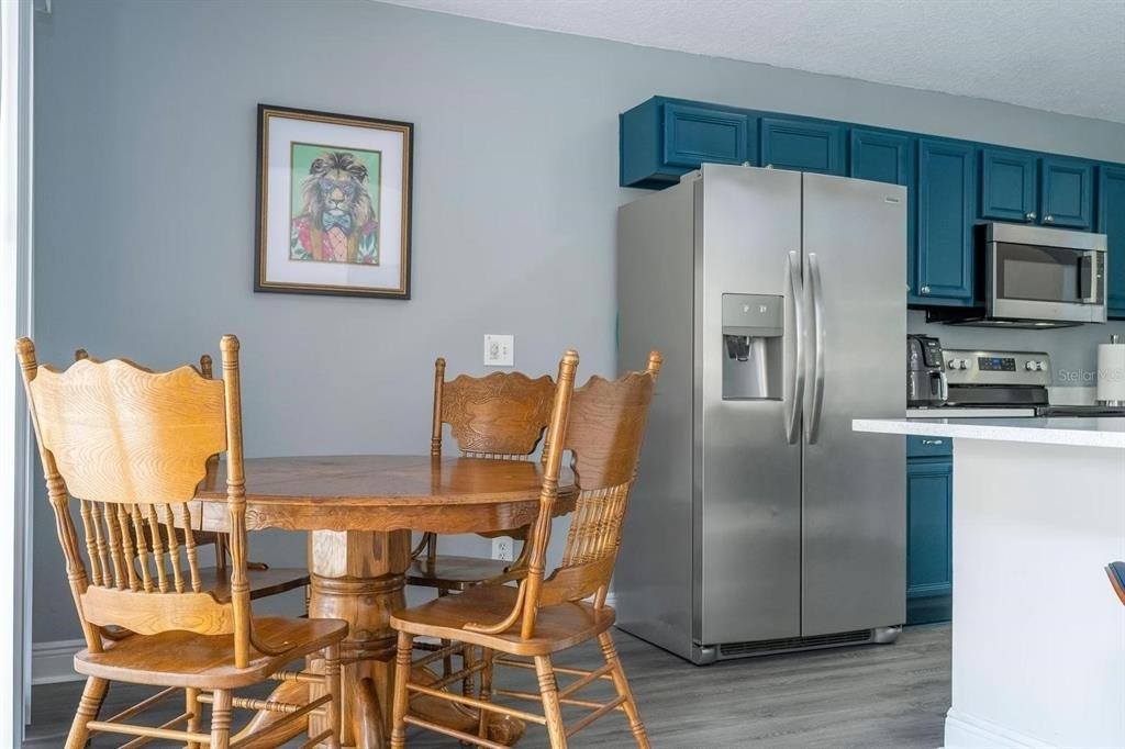 254 Cordova Avenue - Photo 8