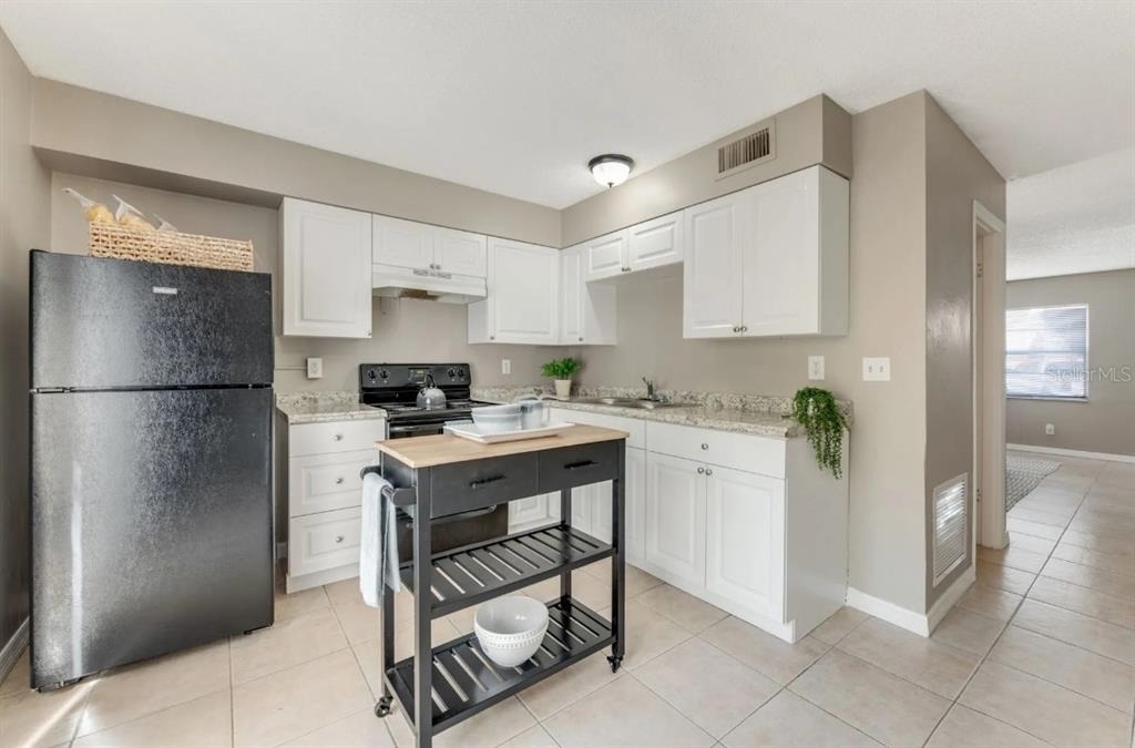 2140 S Palmetto Avenue - Photo 9
