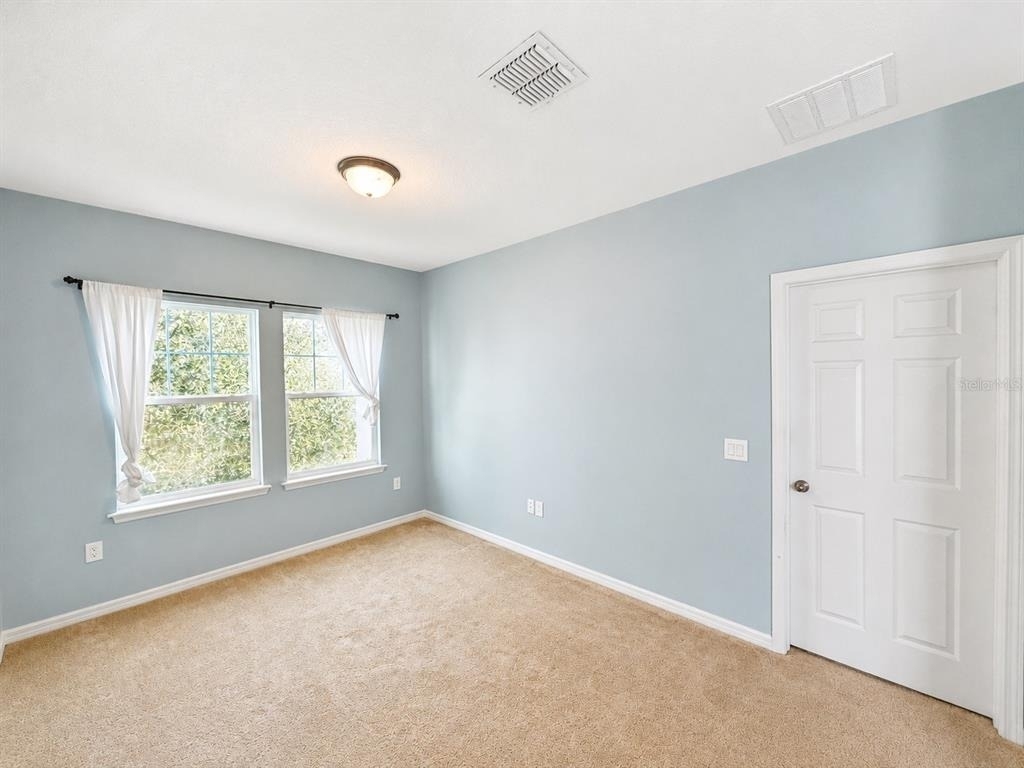 9137 Grand Island Way - Photo 11