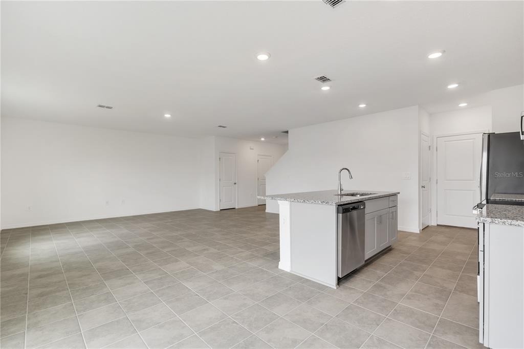 5682 Nispero Way - Photo 4