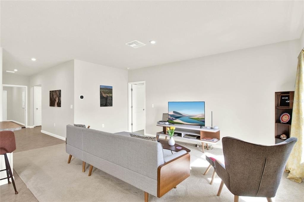 1511 Finnigan Circle - Photo 5
