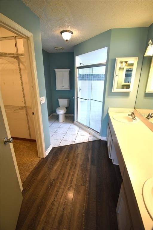 9109 Queen Elizabeth Court - Photo 13