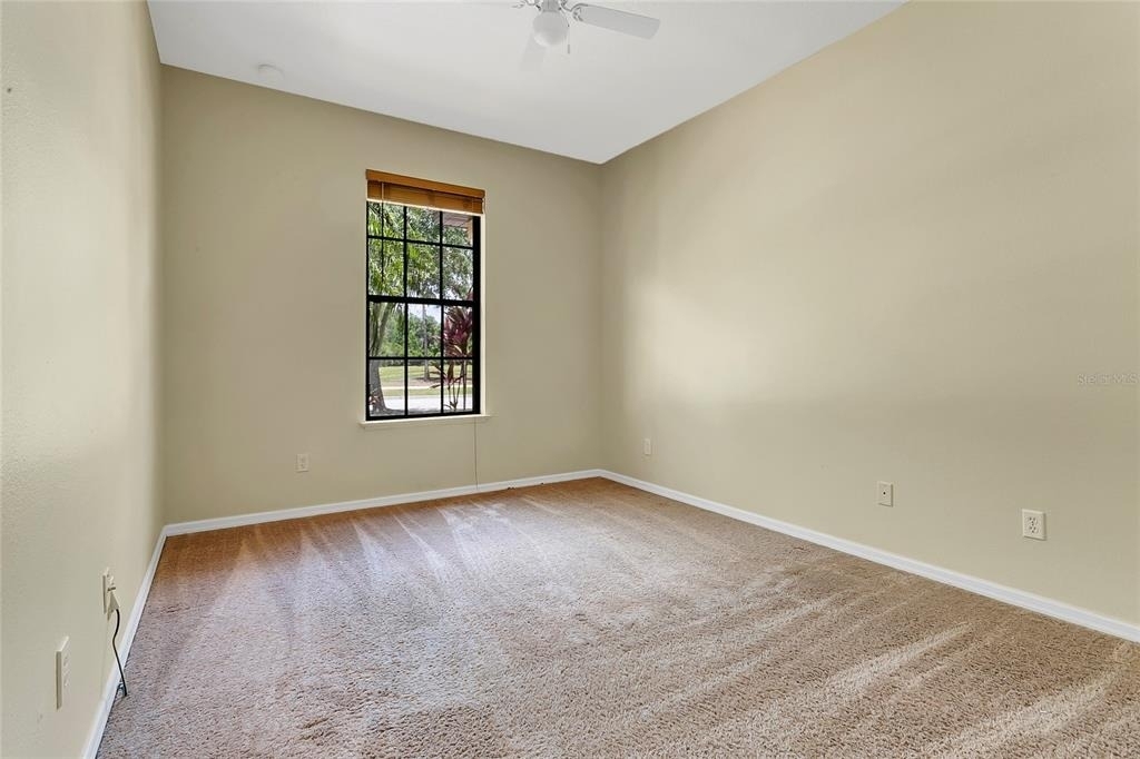 10102 Caroline Park Drive - Photo 16