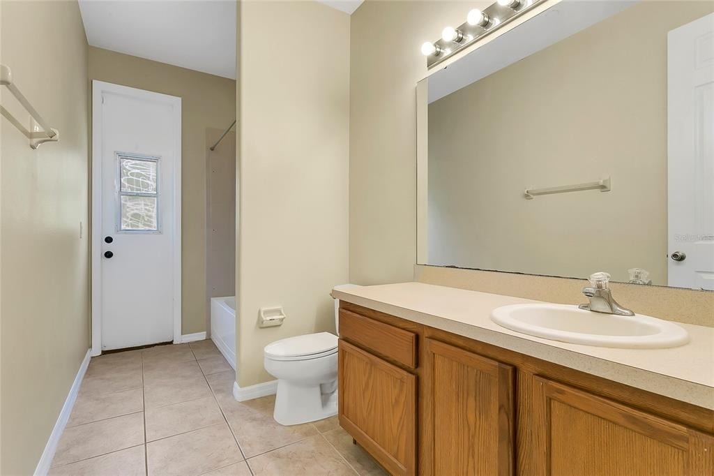 10102 Caroline Park Drive - Photo 10