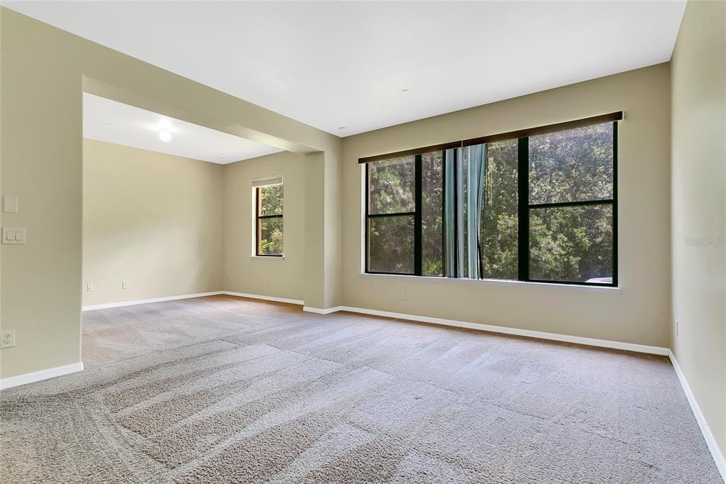 10102 Caroline Park Drive - Photo 11