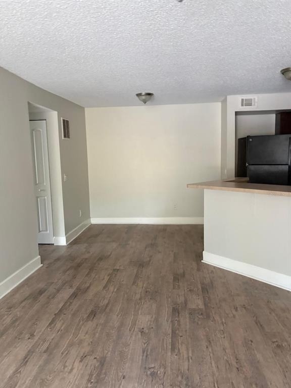 4518 Commander Drive - Photo 2